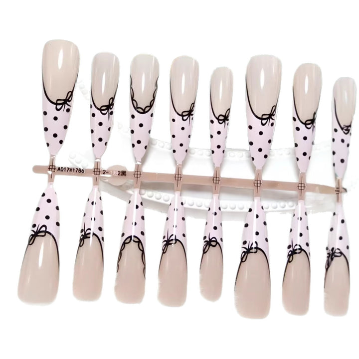 Artificial nail tips with bow pattern Bowlift