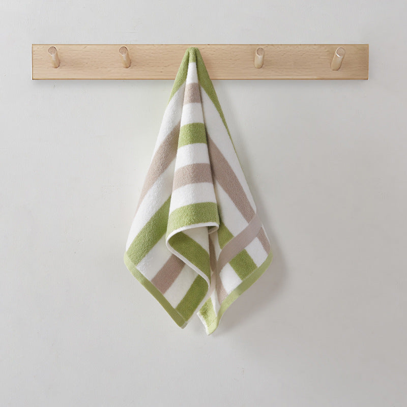 Ladies Beach Towel Bowlift