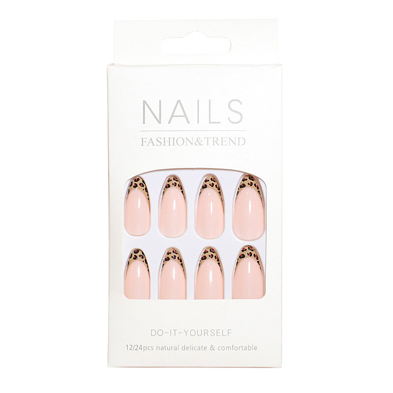 Elegant Leopard-Trimmed Press-On Nails Bowlift