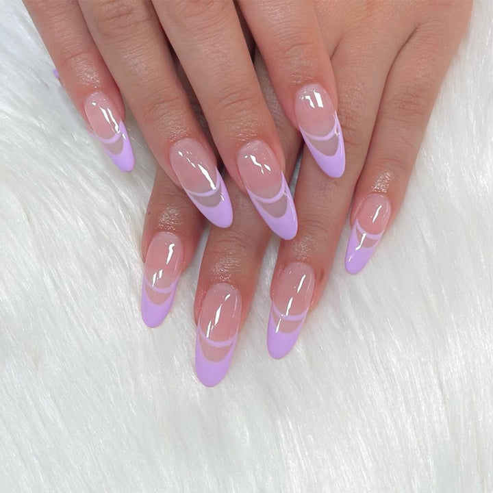 Elegant artificial nails with fine ombre design and noble accents Bowlift