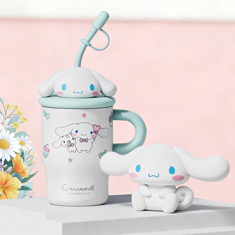 Ladies drinking cup with creative lid and straw Bowlift