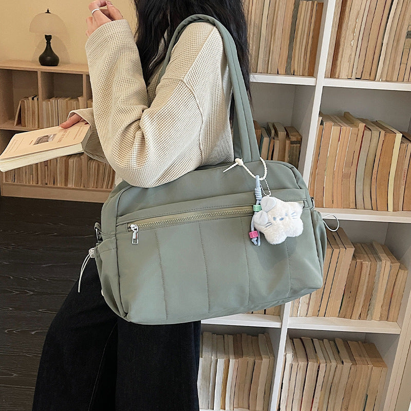 Fashionable handbag Bowlift