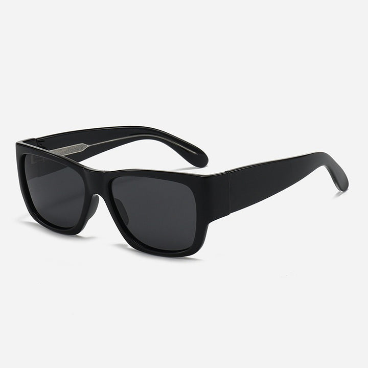 Women trendy sunglasses in minimalist design Bowlift