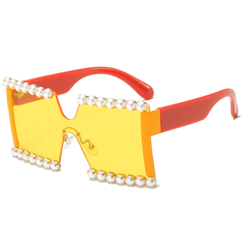Ladies extravagant rectangular sunglasses with pearl decoration and UV protection Bowlift