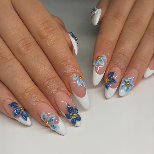 Press-On Nail Set with Floral Embellishments Bowlift