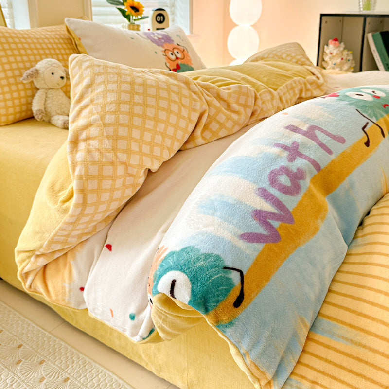 Playful Floral Patterned Fleece Blanket