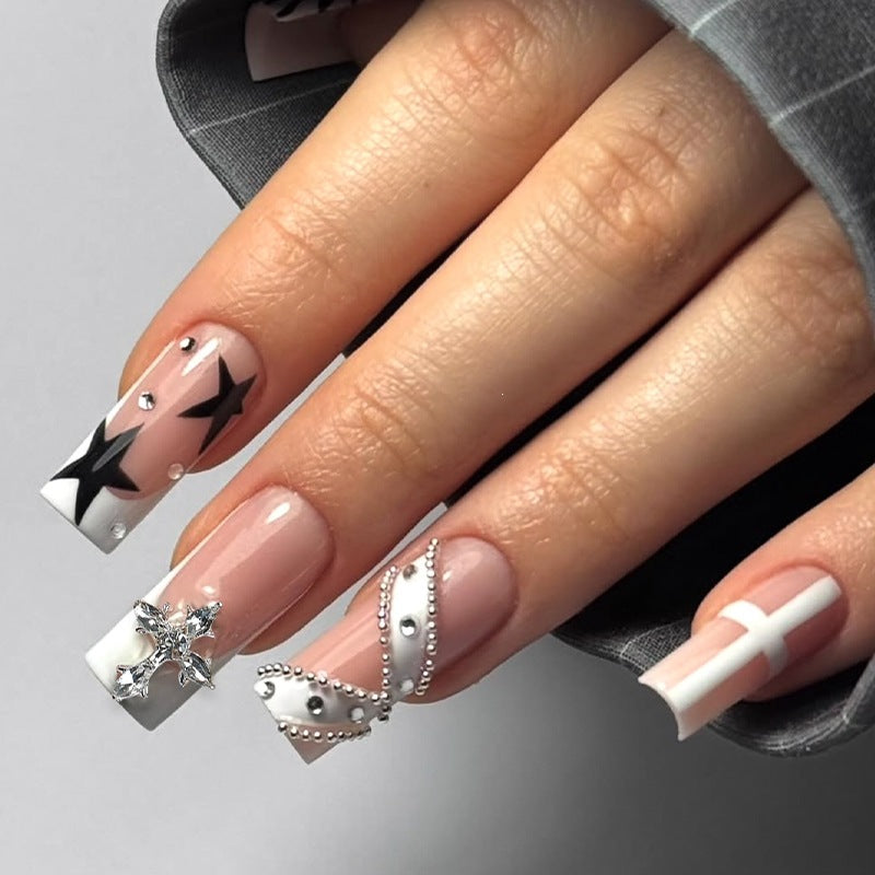 Nail art set with floral and modern designs Bowlift