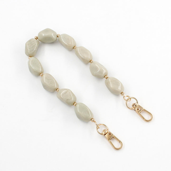 Elegant Beaded Eyewear Chain Bowlift