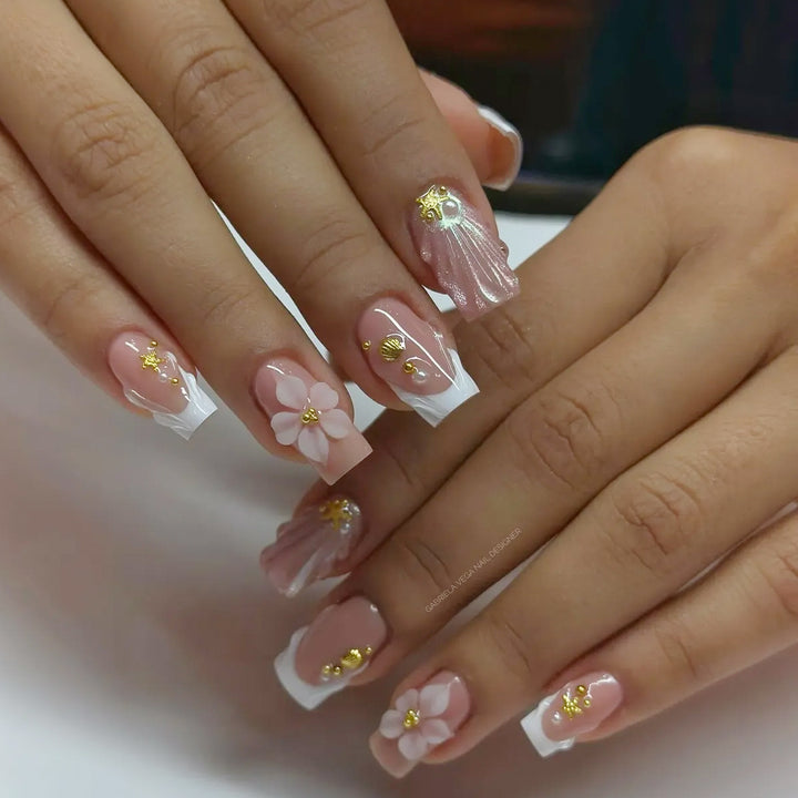 Artistic Floral Acrylic Nail Art Bowlift