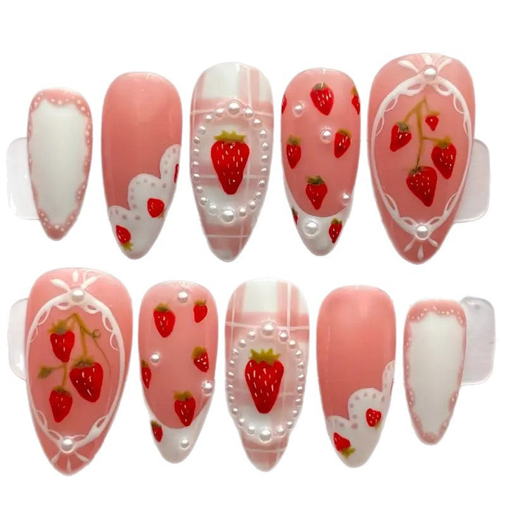 Romantic Heart-Themed Press-On Nail Art Bowlift