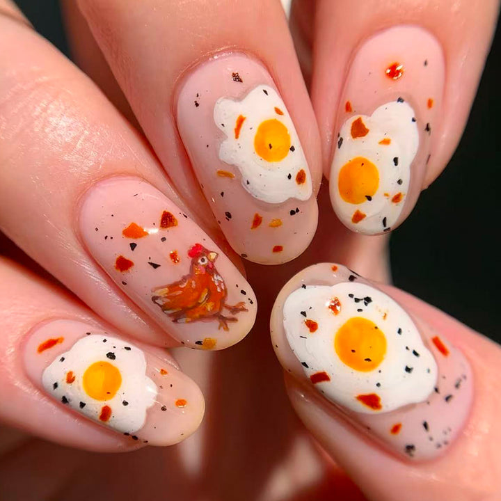 Artificial nails with playful breakfast motif Bowlift