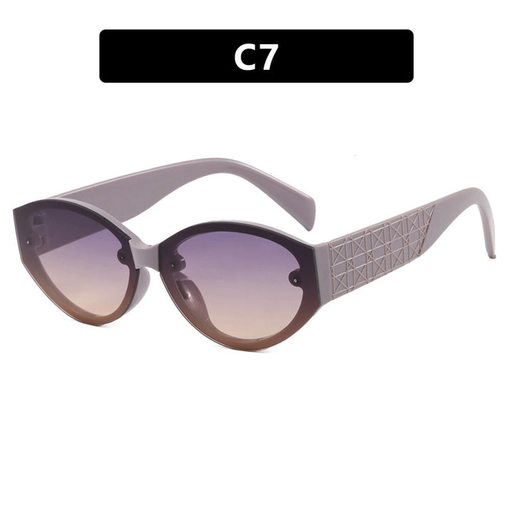 Ladies extravagant Cat-Eye sunglasses with textured frame Bowlift