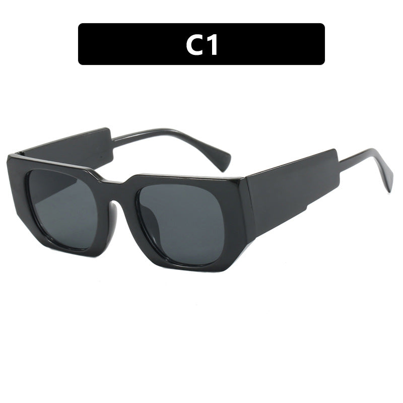 Ladies oversized sunglasses with geometric frame and UV protection Bowlift