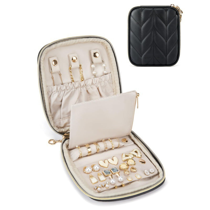 Stylish and Compact Jewelry Storage Bag Bowlift