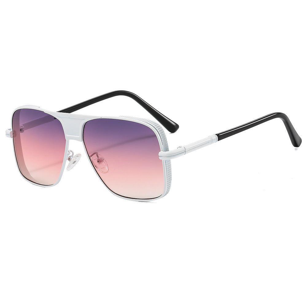 Ladies' elegant sunglasses with modern oversized frame Bowlift