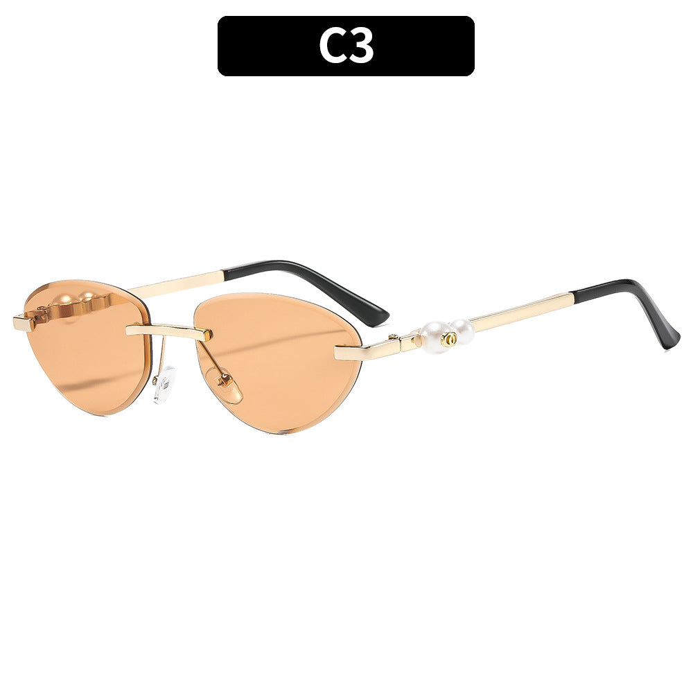 Luxurious Decorative Cat-Eye Sunglasses