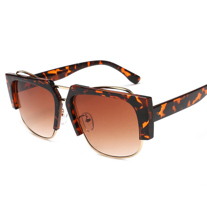 Women Fashion Square Sunglasses with Unique Chain Design Bowlift