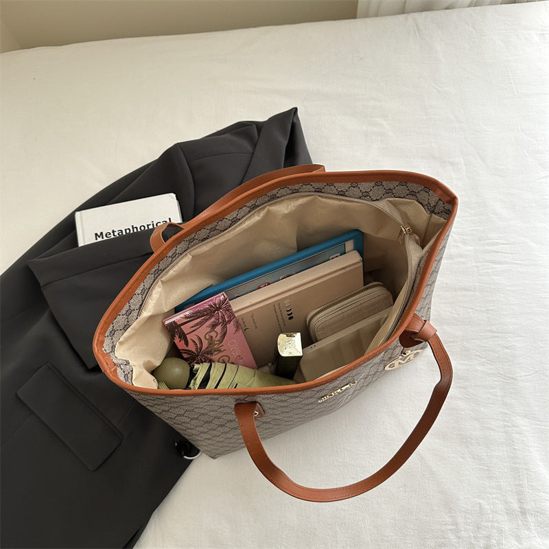 Elegant Geometric Pattern Tote Bag