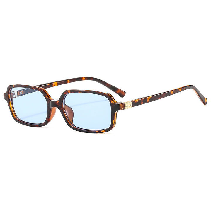 Ladies fashionable sunglasses with elegant plastic frame and elaborate design Bowlift