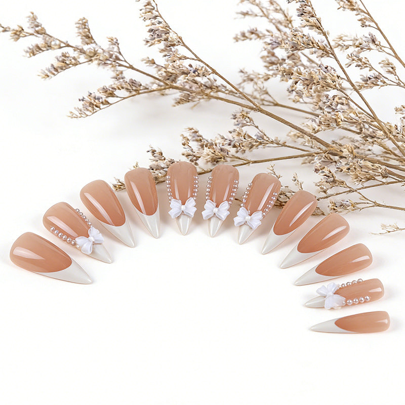 Elegant Nail Art Bowlift