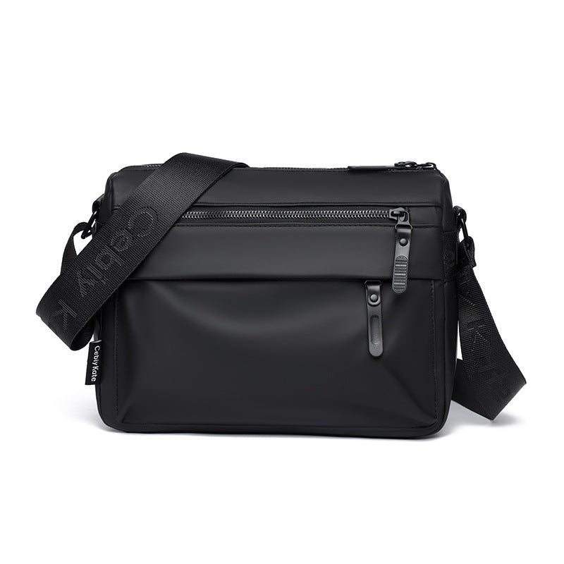 Versatile Urban Messenger Bag Bowlift