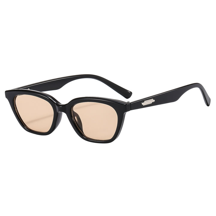 Vintage-Inspired Oversized Angular Sunglasses Bowlift