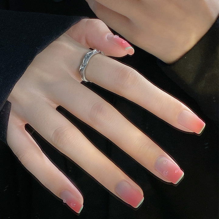 Artistic and elegant nail designs Bowlift
