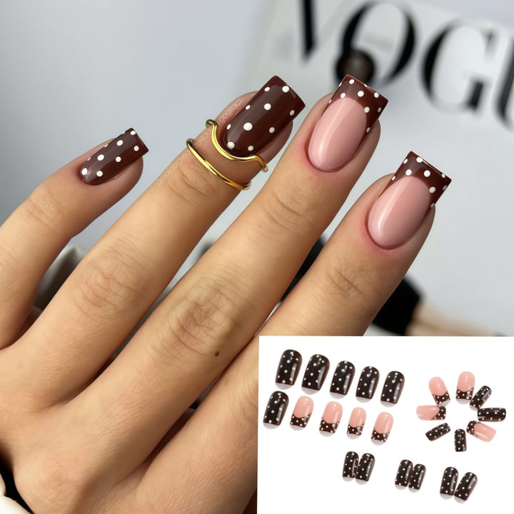 Creative Points Design Artificial Nails Bowlift