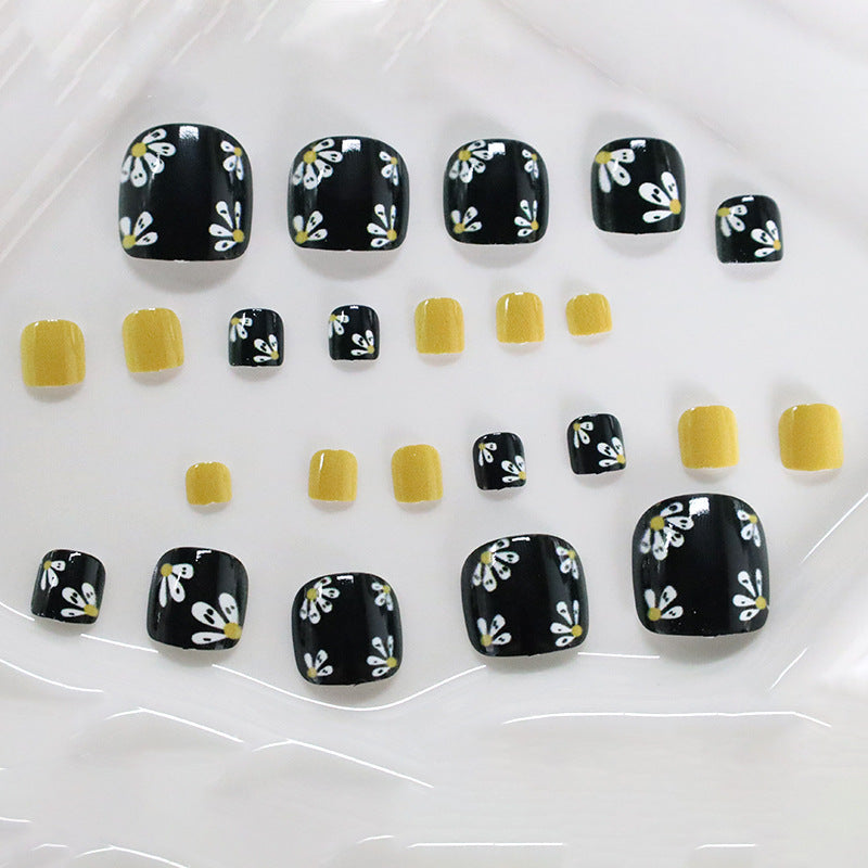 Floral Design Nail Art Bowlift