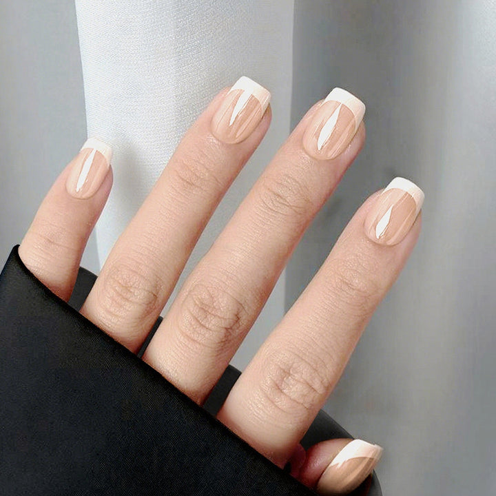 French Tip Press-On Nail Art Set Bowlift