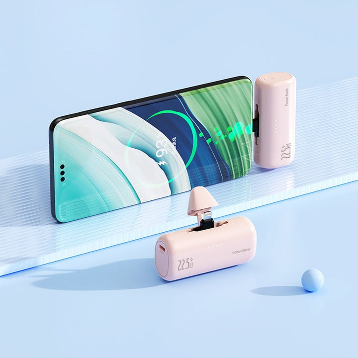 Compact power bank with integrated charging adapter Bowlift