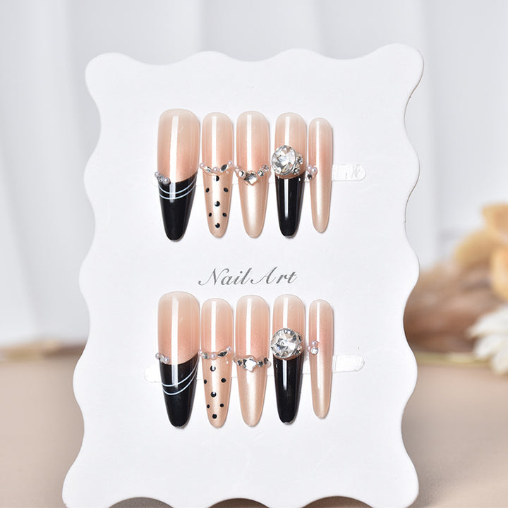Glamorous Heart-Themed Press-On Nail Set Bowlift
