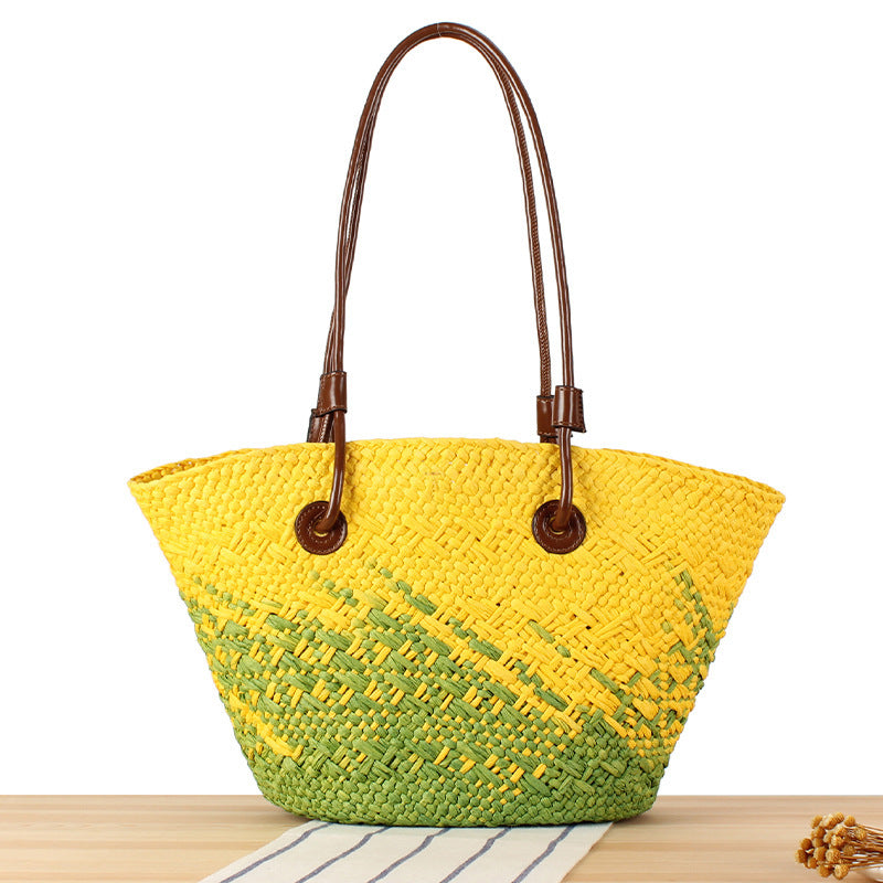 Beach bag with colorful woven design Bowlift
