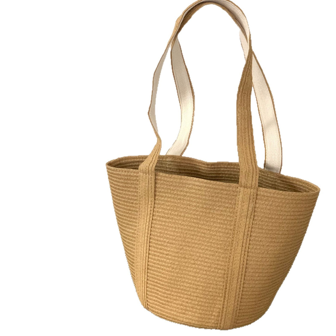 Spacious shopping bag with structured design Bowlift
