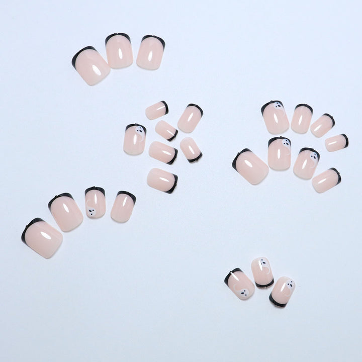 Artistic Halloween-Themed Press-On Nail Set Bowlift