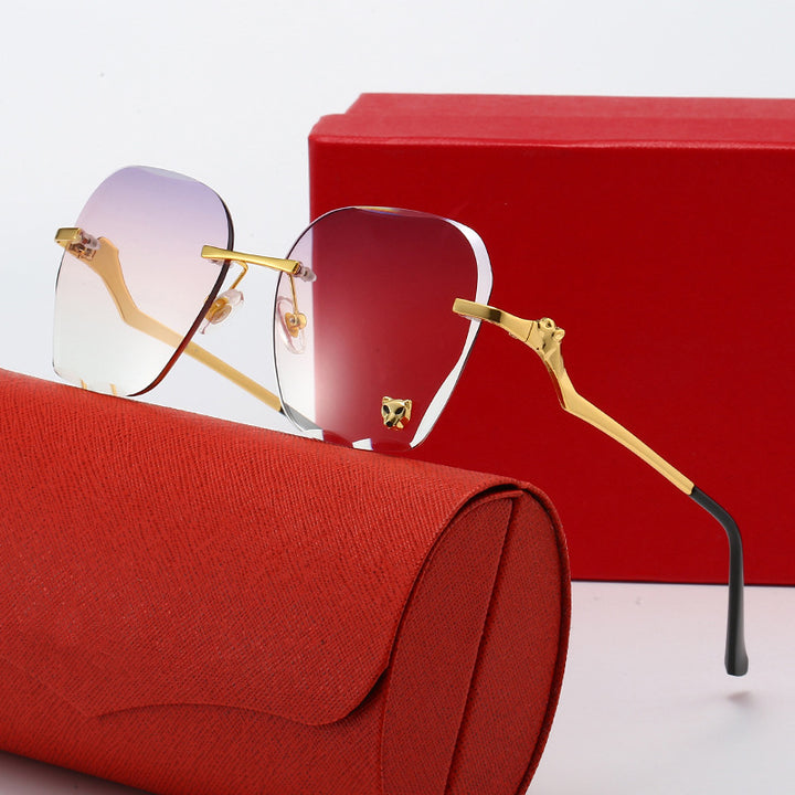 Ladies stylish fashionable corrective glasses Bowlift