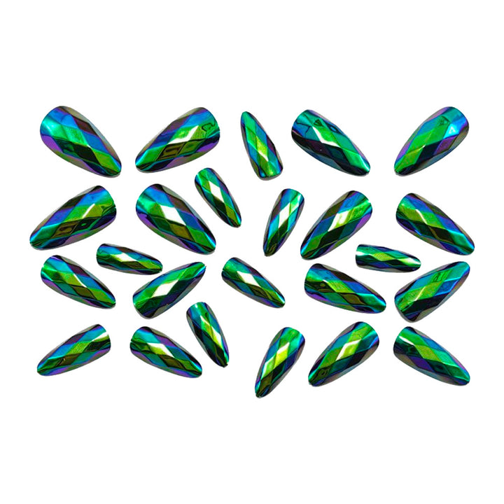 Glamorous artificial nails with faceted design Bowlift