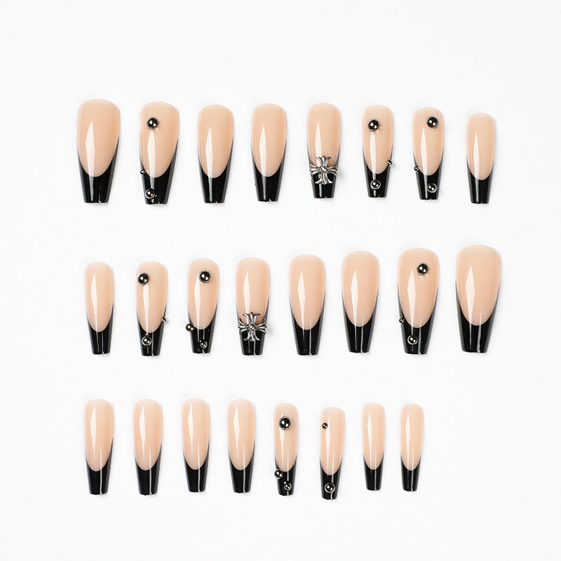 Stylish artificial nails with extravagant design Bowlift
