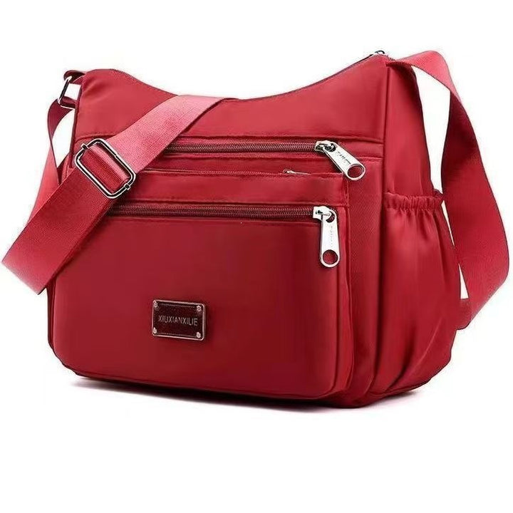 Practical Shoulder Bag Bowlift