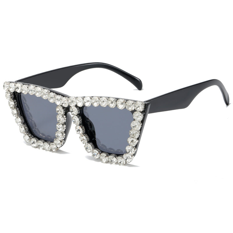 Women's extravagant sunglasses with glittering frame Bowlift