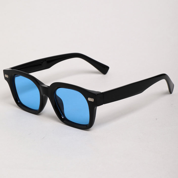Ladies sunglasses in trendy retro design Bowlift