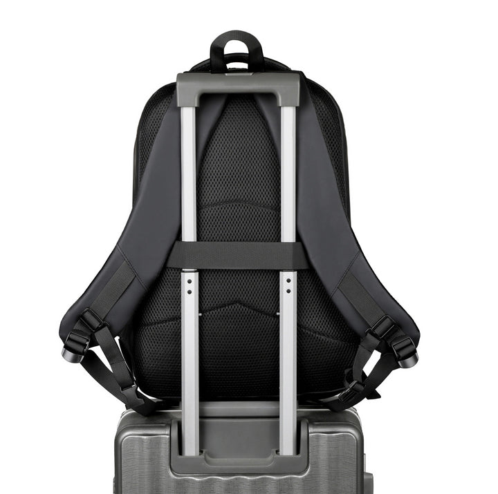 Functional and Elegant Laptop Bag Bowlift