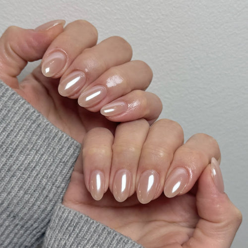 Elegant artificial nail extensions Bowlift