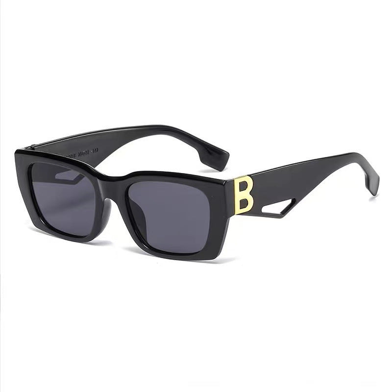 Women's trendy sunglasses with striking design Bowlift