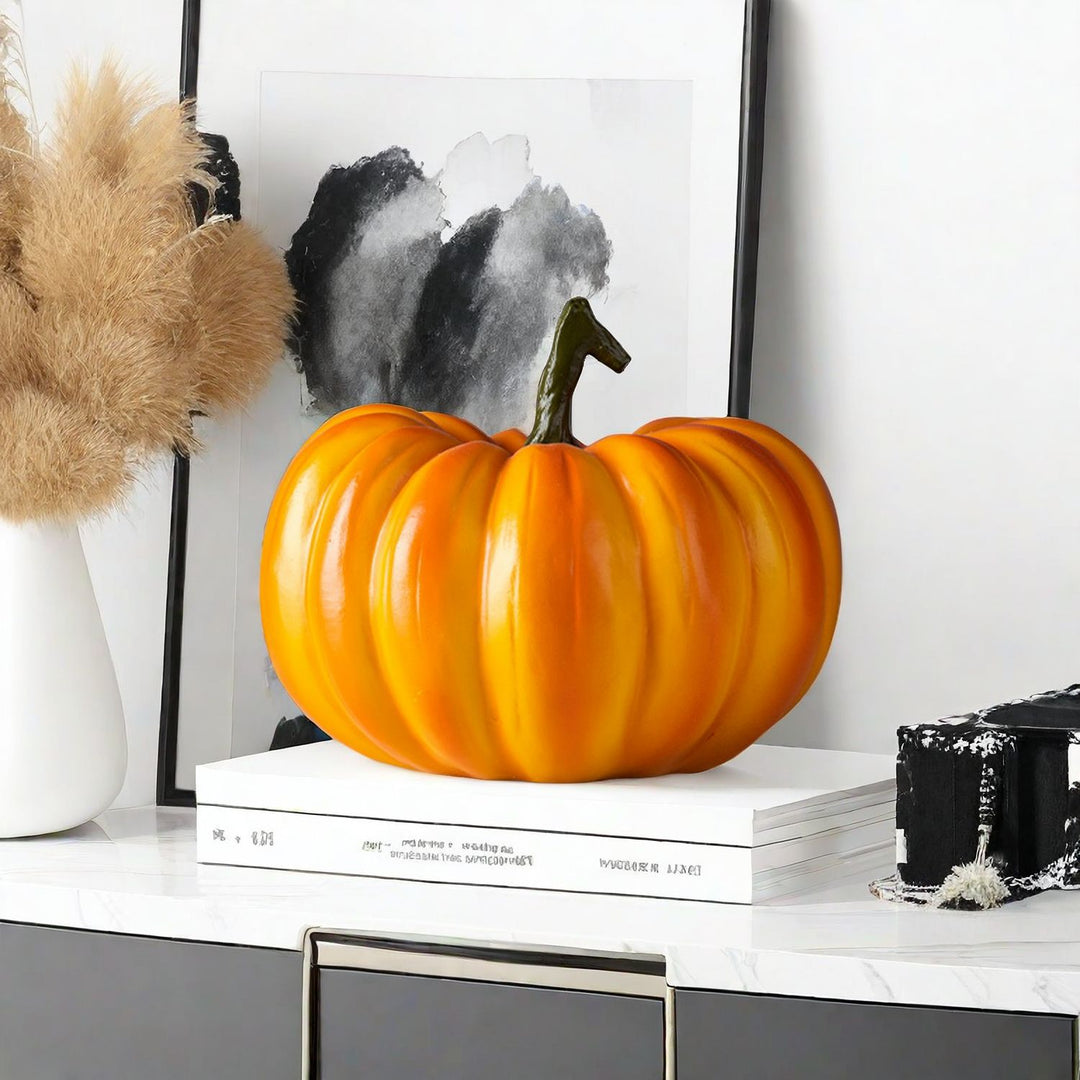 Decorative pumpkin figure as autumn probe Bowlift