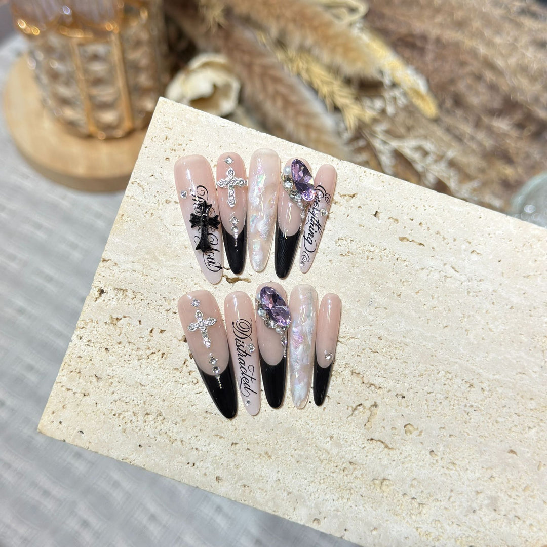 Artistic Stiletto Press-On Nail Art Set with Elegant Decorative Elements Bowlift