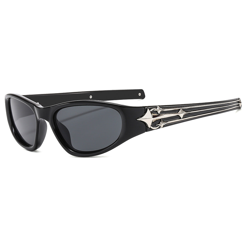 Fashion-Forward Shield Sunglasses with Decorative Frame Design Bowlift