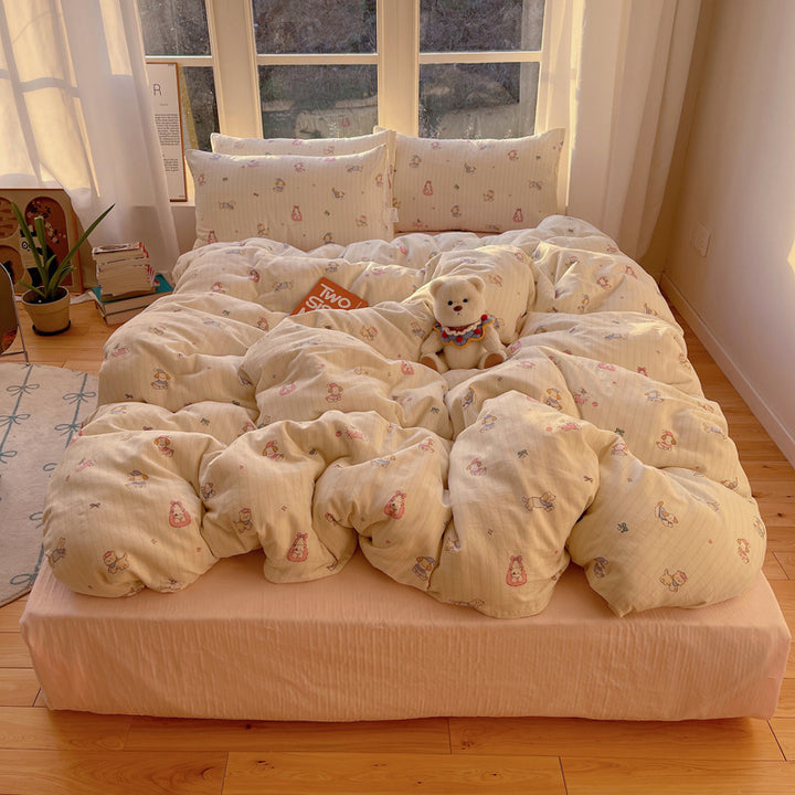 Cute quilt bedding set for kids with extra voluminous downlook and cloud cartoon print