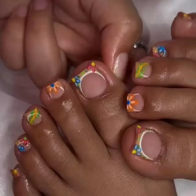 Nail art design Bowlift