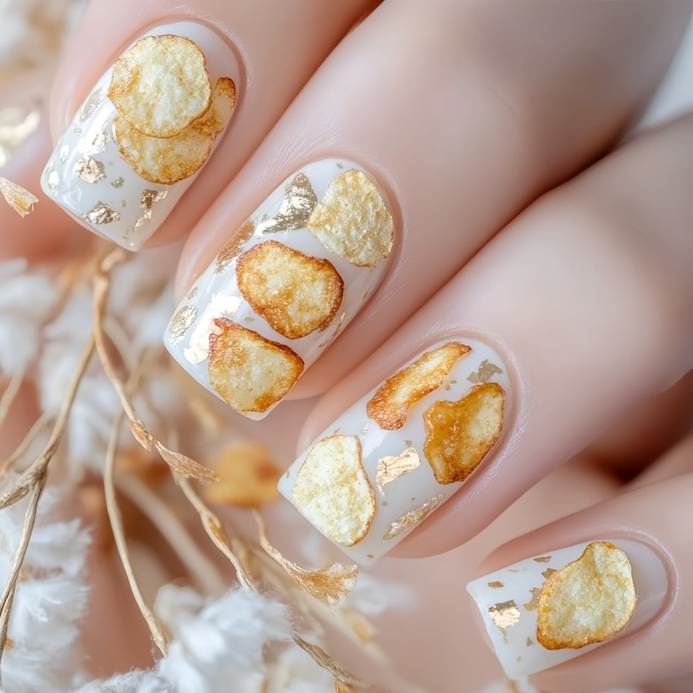 Creative artificial nails in natural vintage design Bowlift
